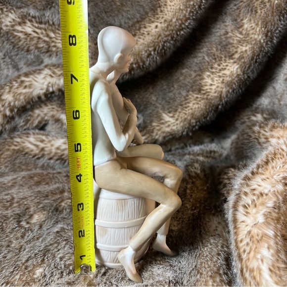 VTG Figurine Boy and Girl on a Barrel, RARE MADE IN JAPAN 8”H - Picture 7 of 9